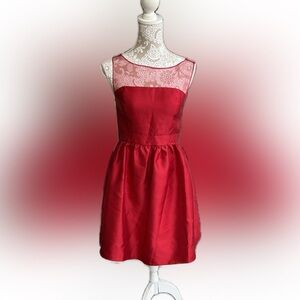 Adrianna Papell size 6 holiday red dress poly taffeta with petticoat lining